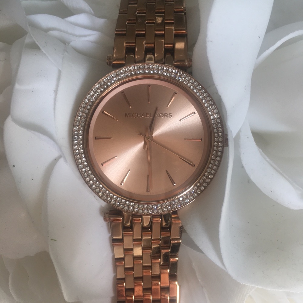 Woman’s Michael Kors Rose Gold Watch